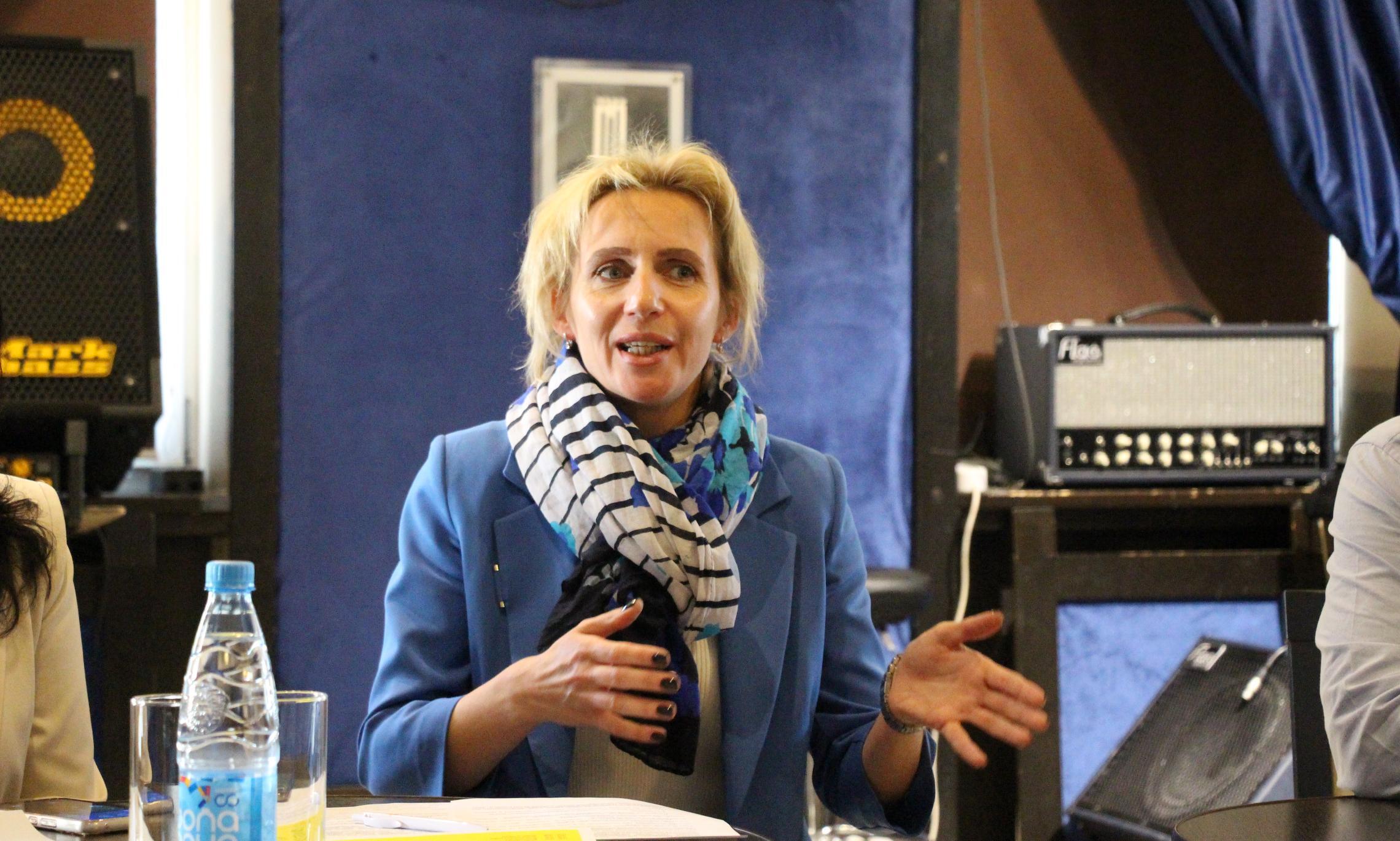 Юлия Волова