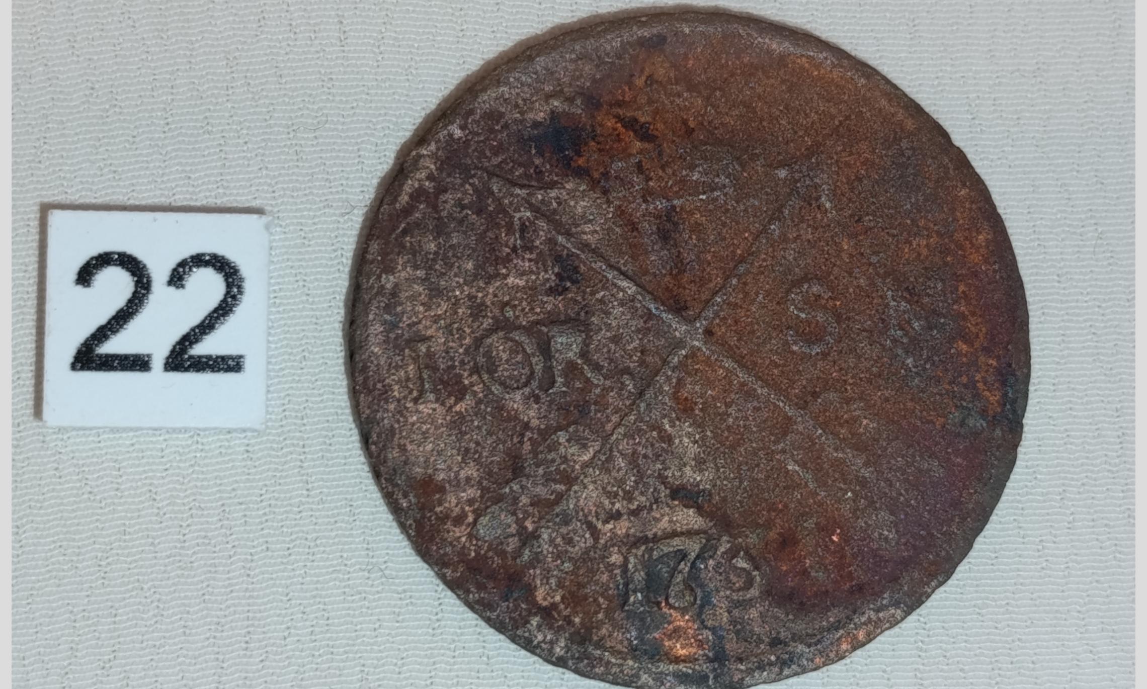 Шведская монета короля Фридриха I. XVIIIв. Фото Романа Филковского